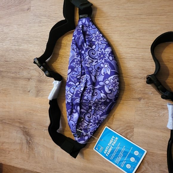 Set of 2 fanny packs - Picture 3 of 7